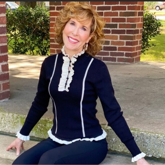 NWT | CAbi 4103 Adorn Pullover - Picture 5 of 6